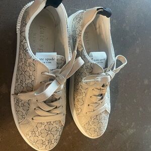 Kate Spade Beige flower Women's Sneakers - only worn once!